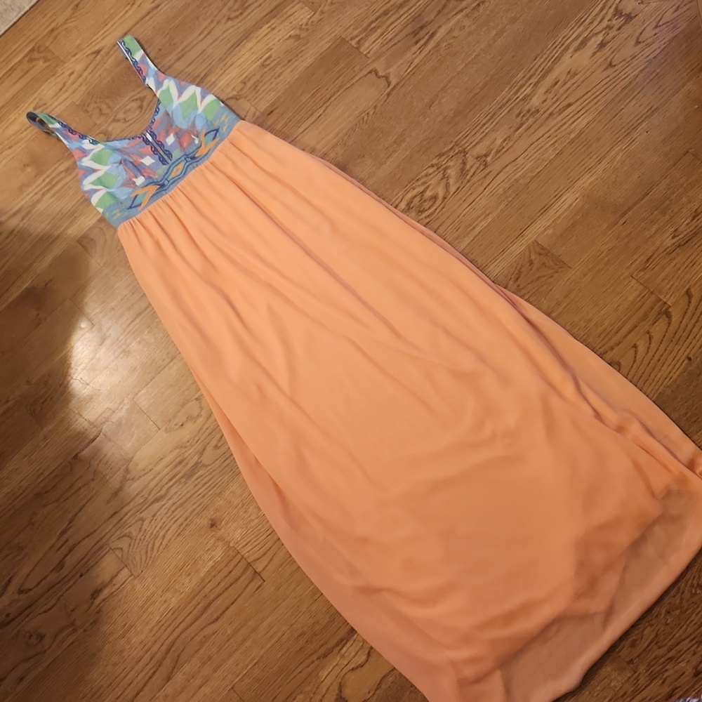 Size 8 maxi dress
